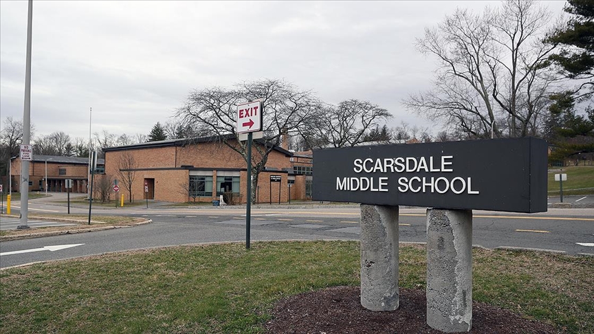 ABD Eğitim Bakanlığı'ndan 5 eyalete maske soruşturması