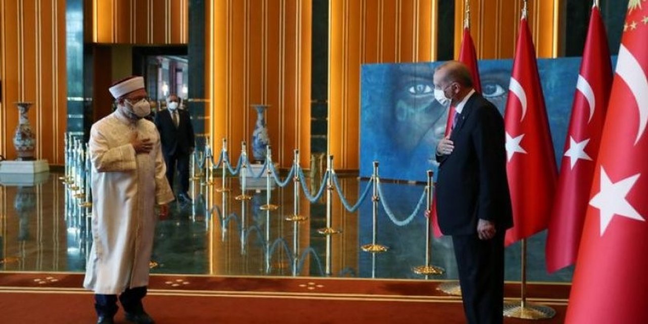 Diyanet, protokolde Genelkurmay'ın önüne geçti