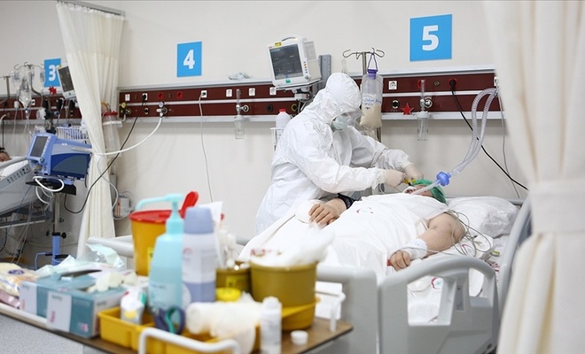 Aşı olmayanların hastalanma riski 4-5, ölüm riski 11 kat yüksek