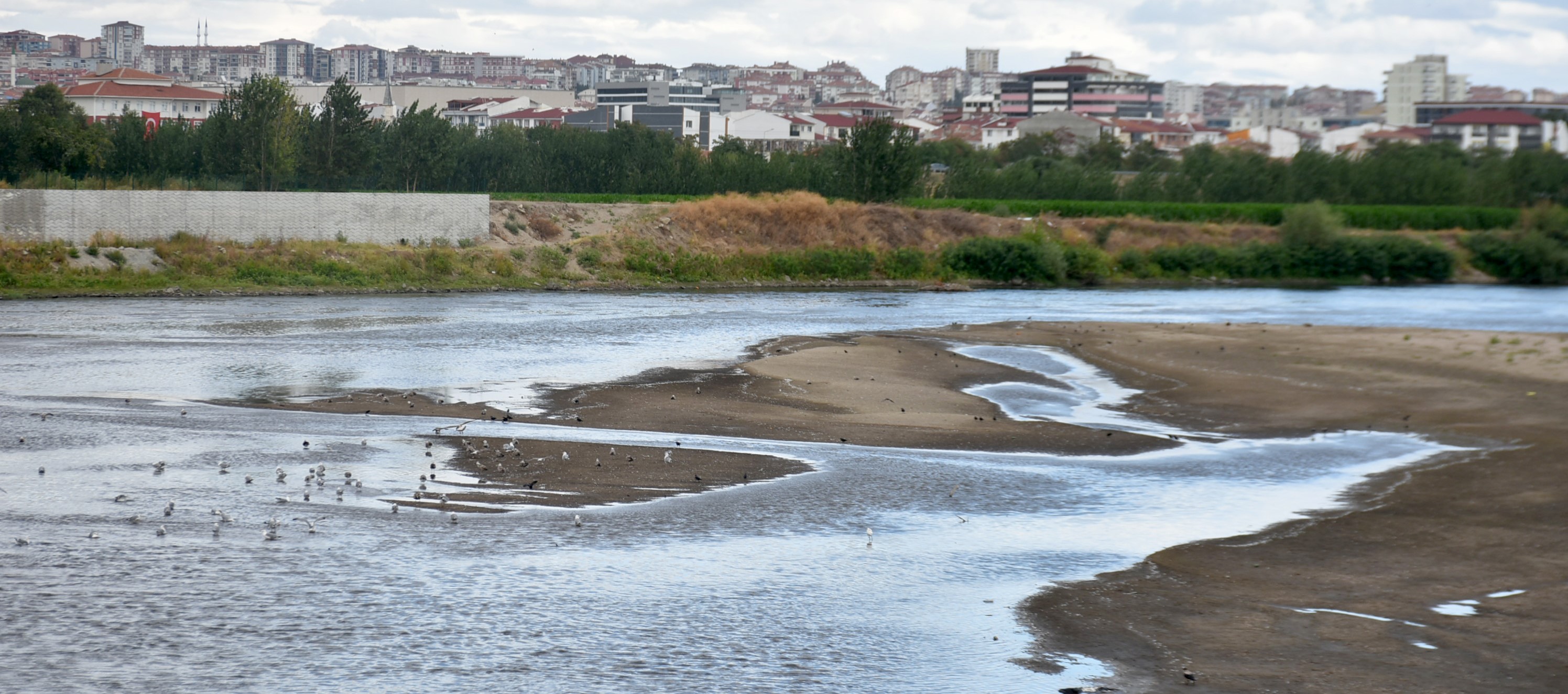 Trakya'da kuraklık, baraj ve nehirlerdeki doluluk oranını düşürdü