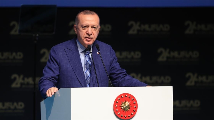 Erdoğan: Mücadelemizi iç çekişmelere harcadık, büyük sıçramayı bu yüzden kaçırdık