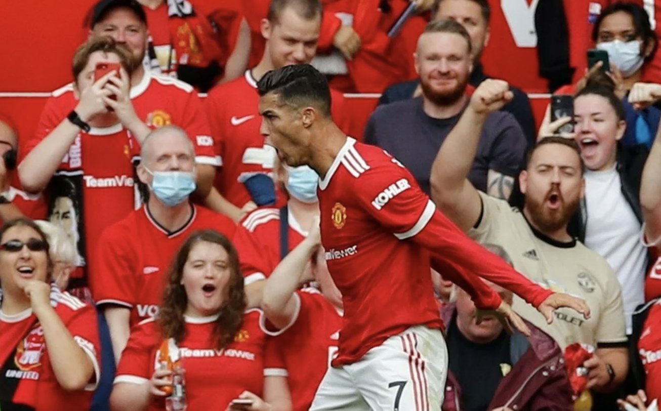 Ronaldo'dan 12 yıl sonra muhteşem geri dönüş!