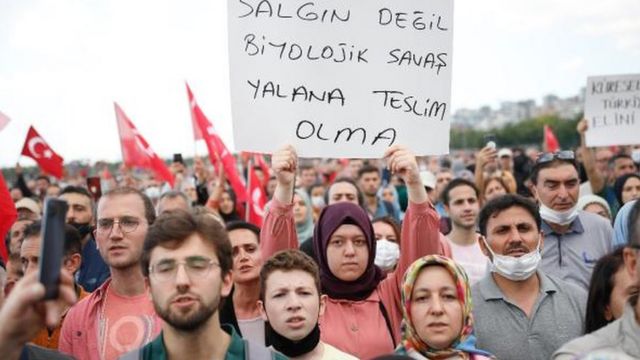 Aşı karşıtı mitinge izin vermeyen Maltepe kaymakamı tayin edildi