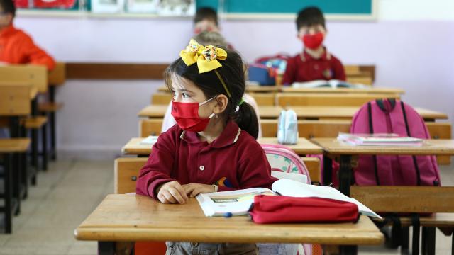 Bilim Kurulu Toplantısı sona erdi! Bakan Koca'dan yüz yüze eğitim açıklaması