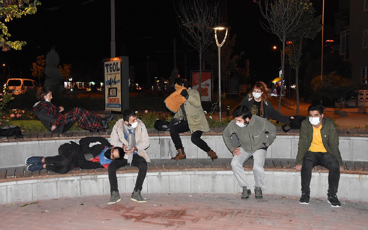 Öğrencilere ilk yasak geldi