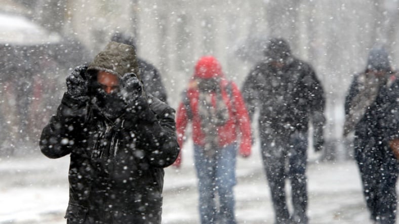 Meteoroloji İstanbul için tarih verdi! Kar geliyor!