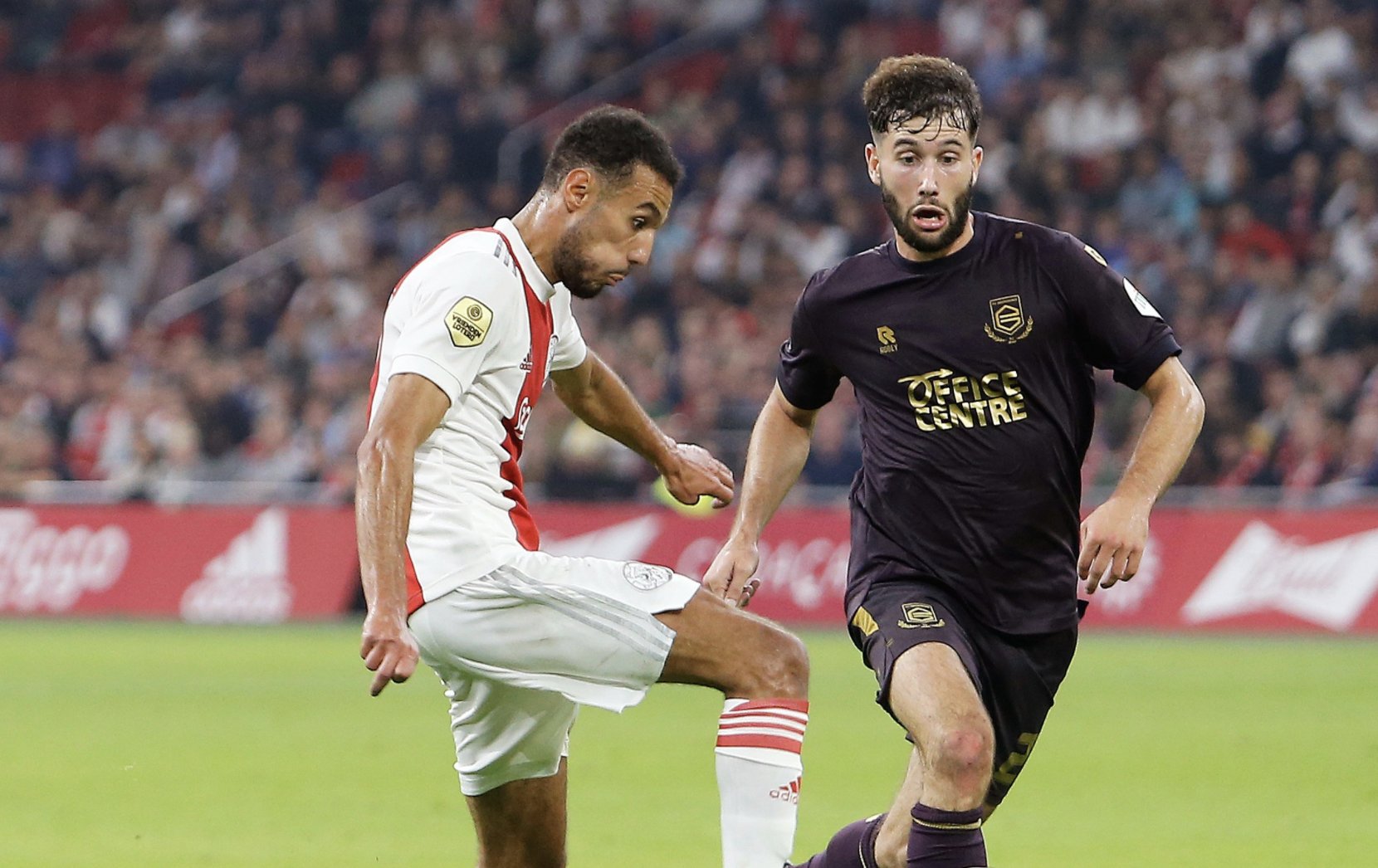 Beşiktaş'ın rakibi Ajax durdurulamıyor: 3-0