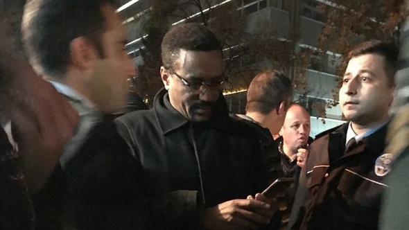 "Türkiye ile savaş çıkarırım" diyen diplomat geri çağrıldı