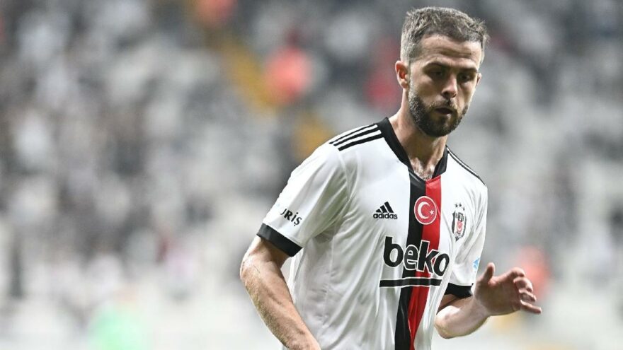 Beşiktaş'a Miralem Pjanic'ten kötü haber!