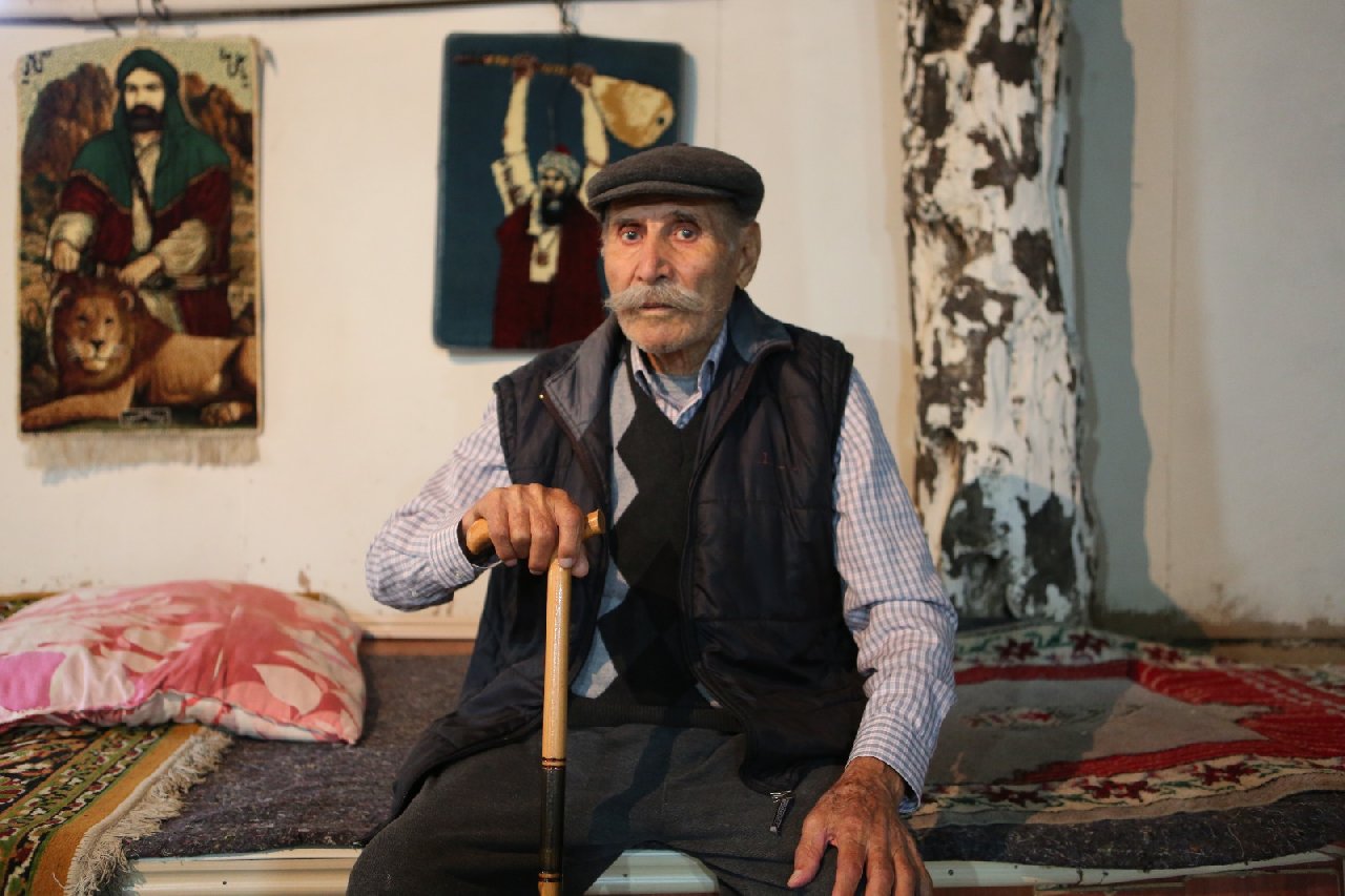 Pir Sultan Abdal Cemevi yıkılma tehlikesi yaşıyor