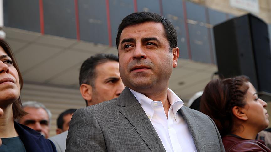 Demirtaş'tan 'Sol Blok' çağrısı: 'Kişisel ve partisel çıkarlar gözetilmeden güçlü bir sol blok inşasına gidilebilir'