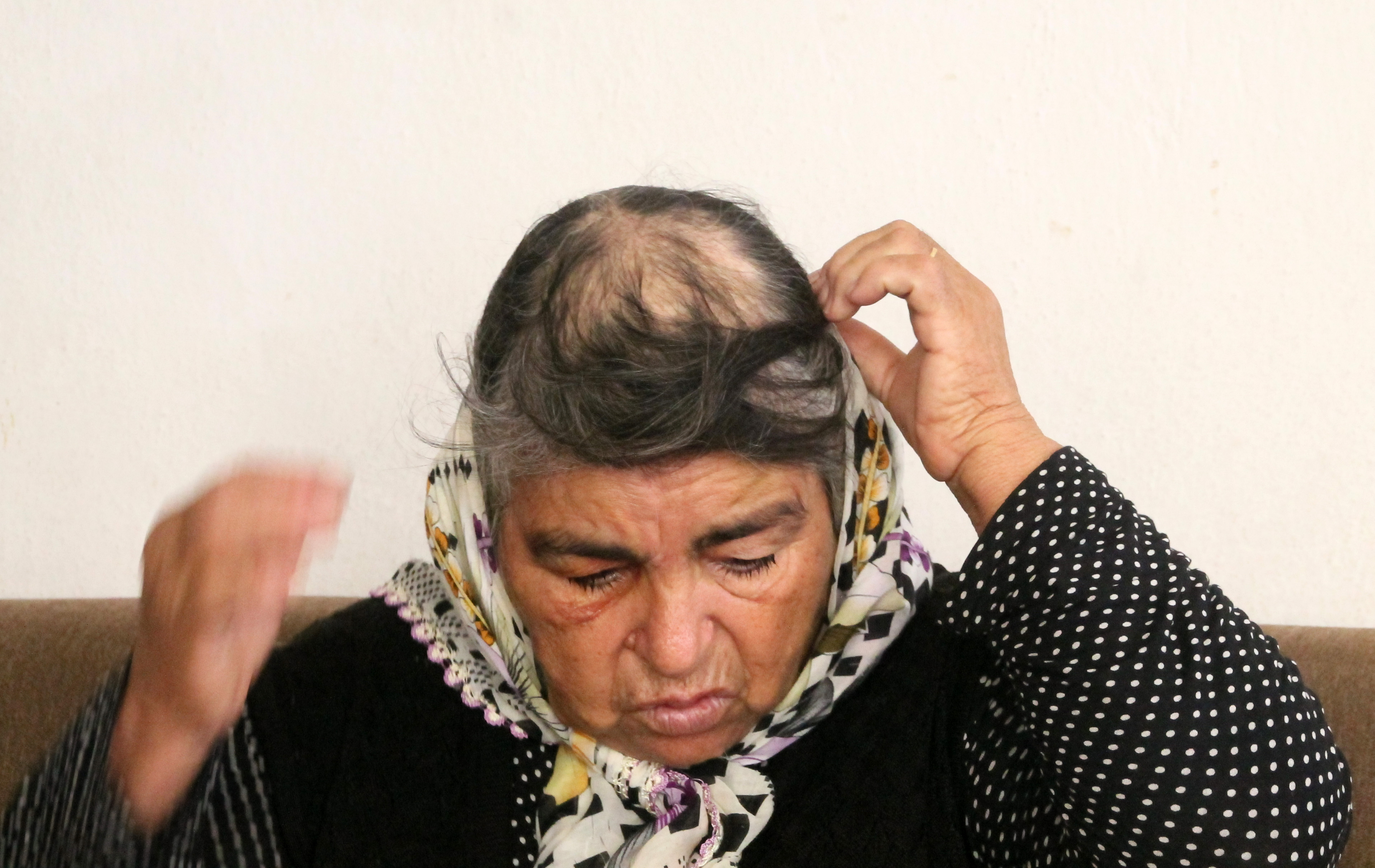 İki kardeş traktör ile ablalarını ezmeye çalıştı