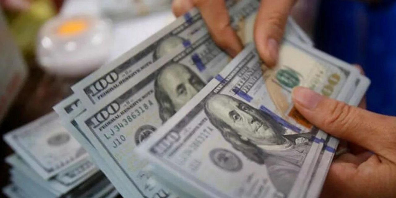 Dolar rekor üstüne rekor kırıyor