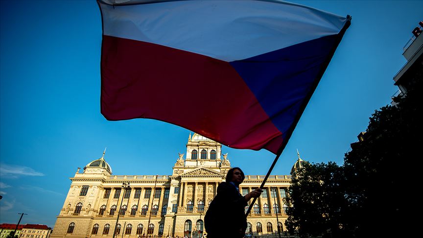 Çekya'daki genel seçimleri muhalefet kazandı