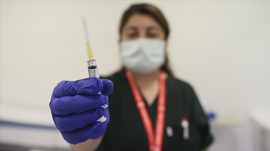 TURKOVAC gönüllülerinin aşılanması pazartesi başlayacak