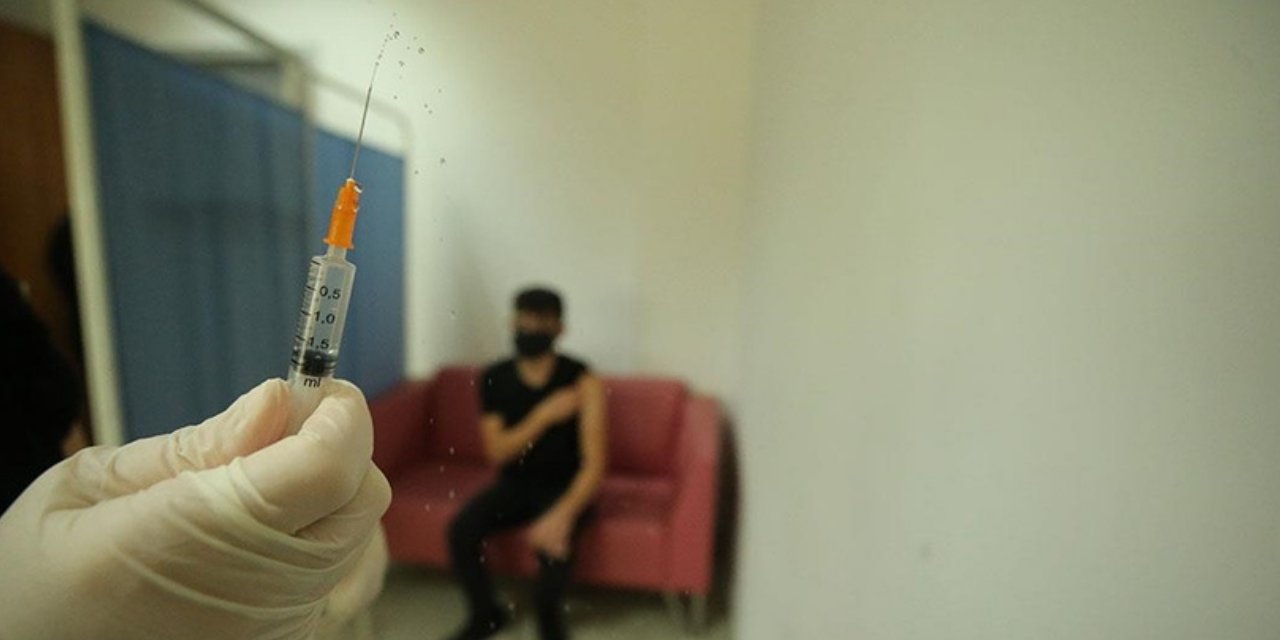 Türkiye,12 ülkeyle Covid-19 aşı sertifikalarını tanıdı