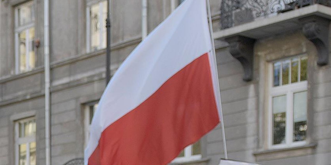 Polonya'dan AB'ye: Tehdit dilini kabul etmiyoruz