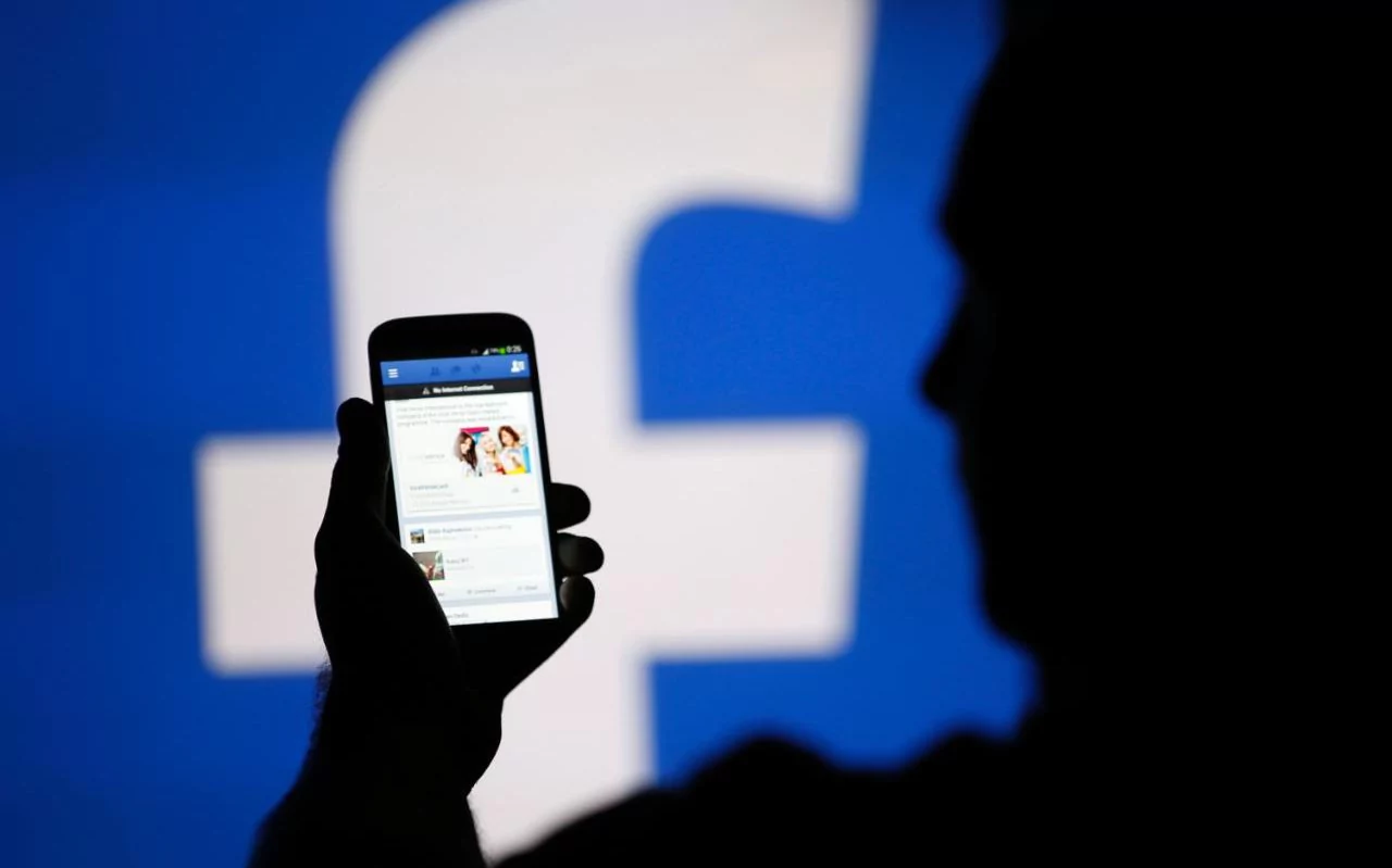 Facebook'tan çocuklara özel uygulama