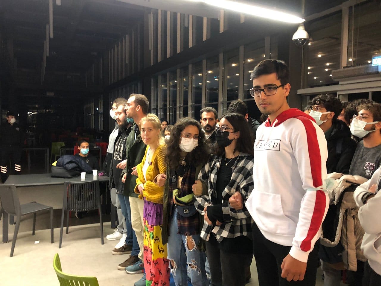Güvenlik tarafından darp edilen İTÜ'lü öğrencilerden tepki: Kendi okulumuzda böyle bir muameleyi kabul etmiyoruz