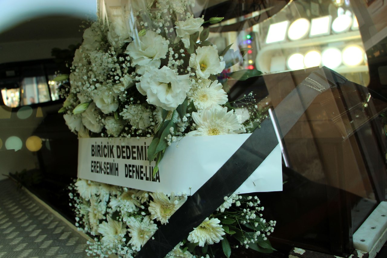 Gazeteci Sami Kohen son yolculuğuna uğurlandı