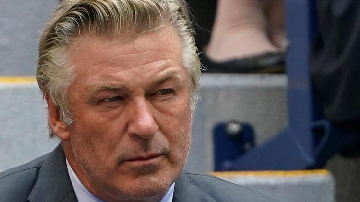Alec Baldwin, film setinde görüntü yönetmenini 'yanlışlıkla' öldürdü