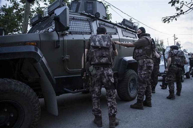 İstanbul'a geri dönenen IŞİD'lilere operasyon