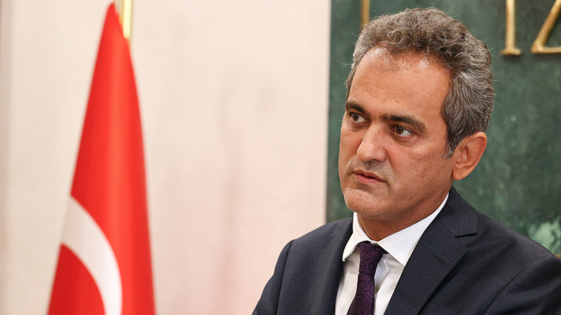Bakan Özer yüz yüze eğitime ara verilen sınıf sayısını açıkladı