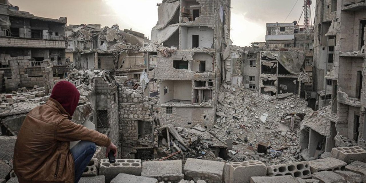 Şam, İsrail'in Suriye'yi hedef aldığını duyurdu