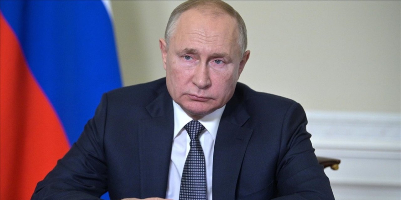 Putin, Covid-19 önlemlerinin sıkılaştırılması kararı aldı