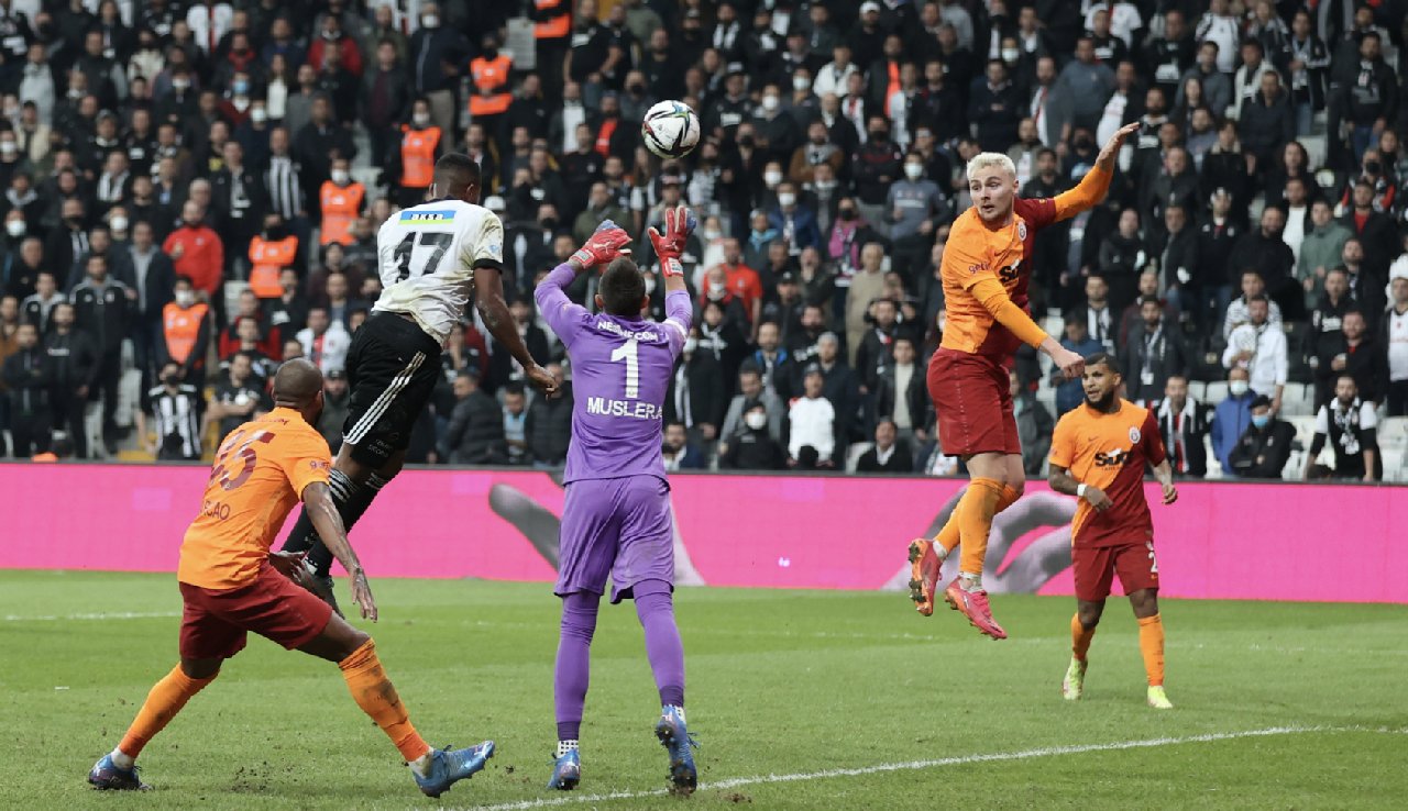 Spor yorumcuları Beşiktaş-Galatasaray derbisi için ne dedi?