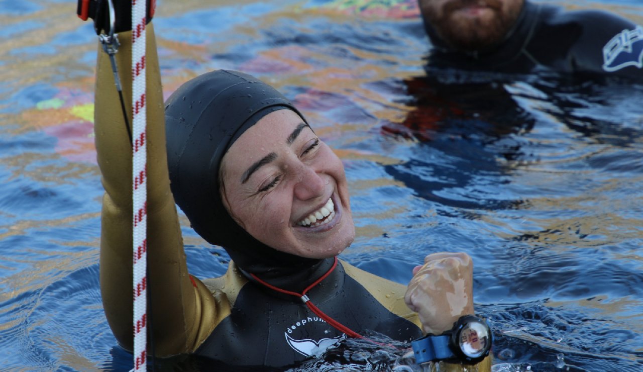 Şahika Ercümen'den bir dünya rekoru daha