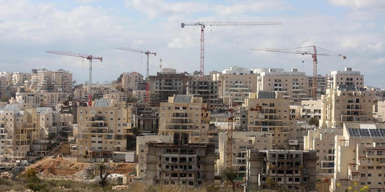 İsrail'den Batı Şeria'daki yasa dışı konut inşasına onay