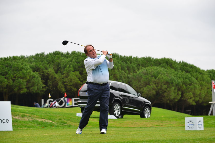 Ziraat Bankası, kredi karşılığı aldığı araziyi yine Demirören'e kiralamış