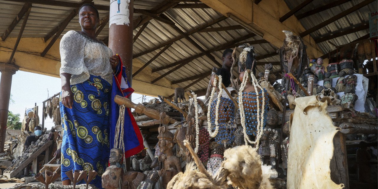 Togo'da büyü pazarı: Kafatasları tezgahlarda bekliyor