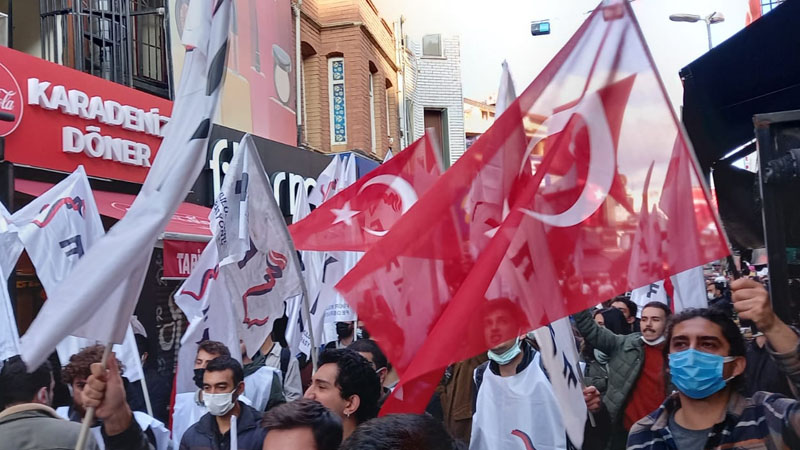 Fikir Kulüpleri Federasyonu'nun '29 Ekim' yürüyüşüne polis müdahalesi