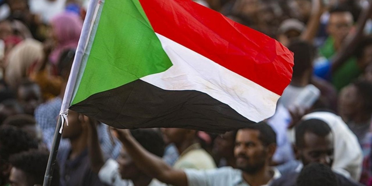 Sudan'da darbe karşıtı protestolarda ölenlerin sayısı 11'e yükseldi
