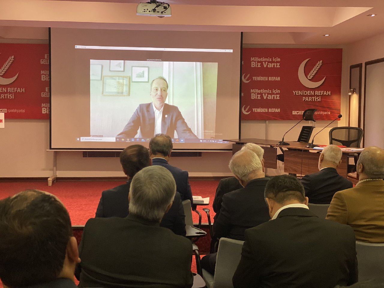 Koronavirüs temaslısı Fatih Erbakan karantinada