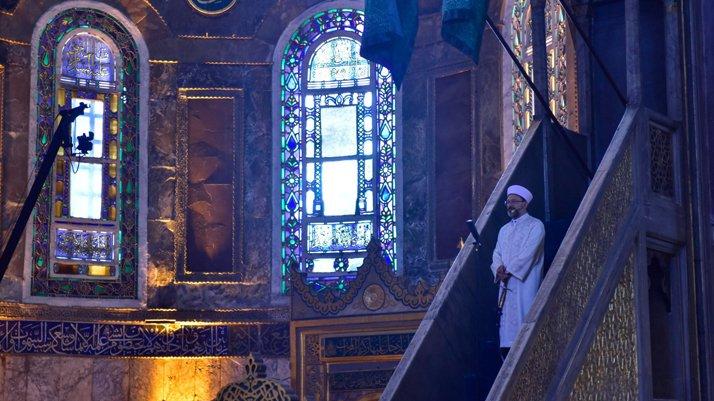 AKP'li Turan, Diyanetin ayıbını Atatürk'ün sözüyle örtmeye çalıştı