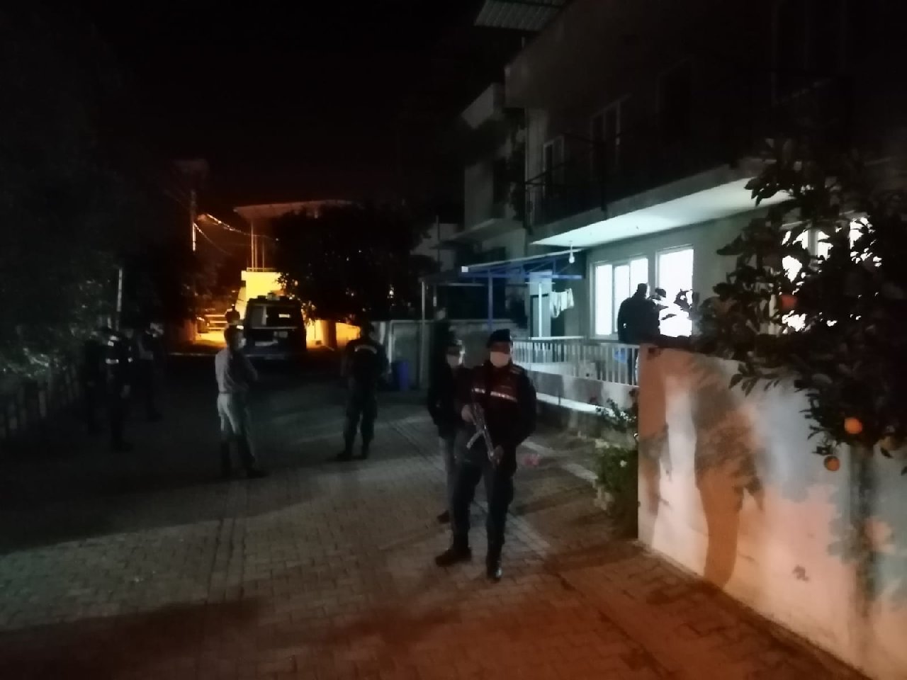 Hüseyin Şentürk, boşanma aşamasında olduğu eşini ve kızını öldürdü