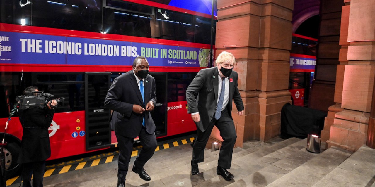 Liderler COP26 toplantısına otobüsle gitti