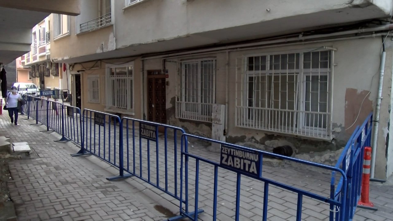 Zeytinburnu'nda iki bina boşaltıldı