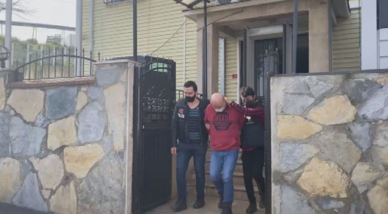 Sarıyer'de alacak-verecek meselesi yüzünden arkadaşını bıçaklayarak öldürdü