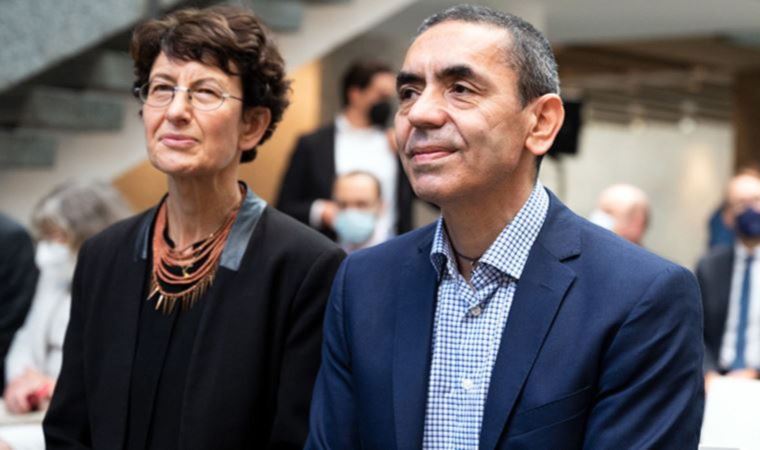 Özlem Türeci ve Uğur Şahin duyurdu: 15 yıl içinde tüm ilaçlar...
