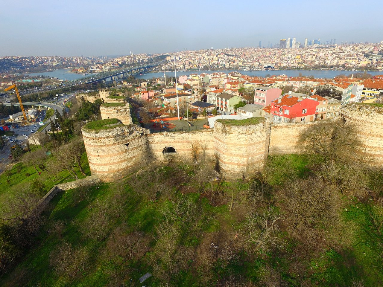 Dünyanın her yerinden İstanbul'un surlarını görmek mümkün oldu