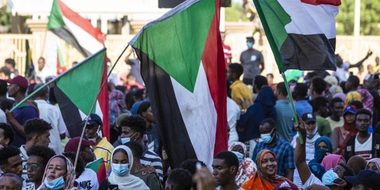 Sudan'da askeri yönetime karşı sivil itaatsizlik çağrısı