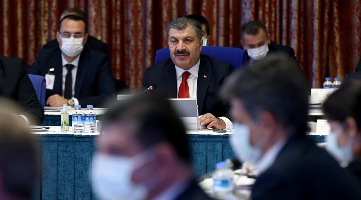 Bakan Koca, sağlık sistemini eleştirdi