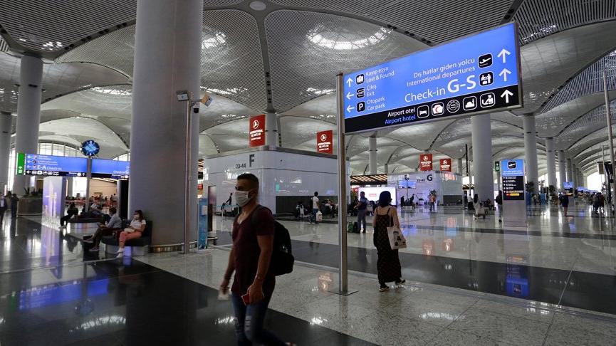 İlk Omicron vakası Türkiye aktarmalı gitmiş