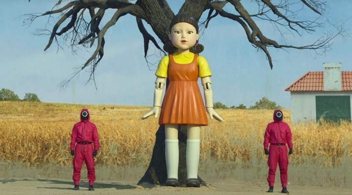 Squid Game'in dev bebeğini seslendiren kızın diziyi izlemesine izin yok