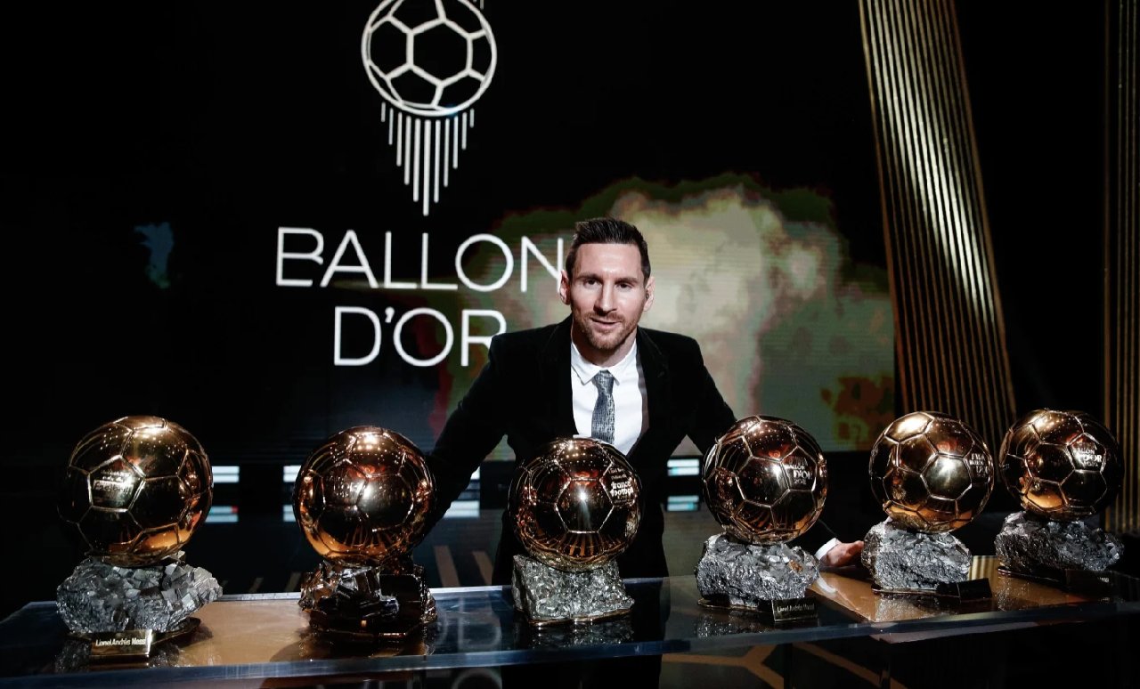 Ballon d'Or'un yeni sahibi Lionel Messi