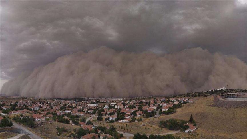 Tarımı, ulaşımı ve eğitimi aksatmıştı.. Kum fırtınasının perde arkası